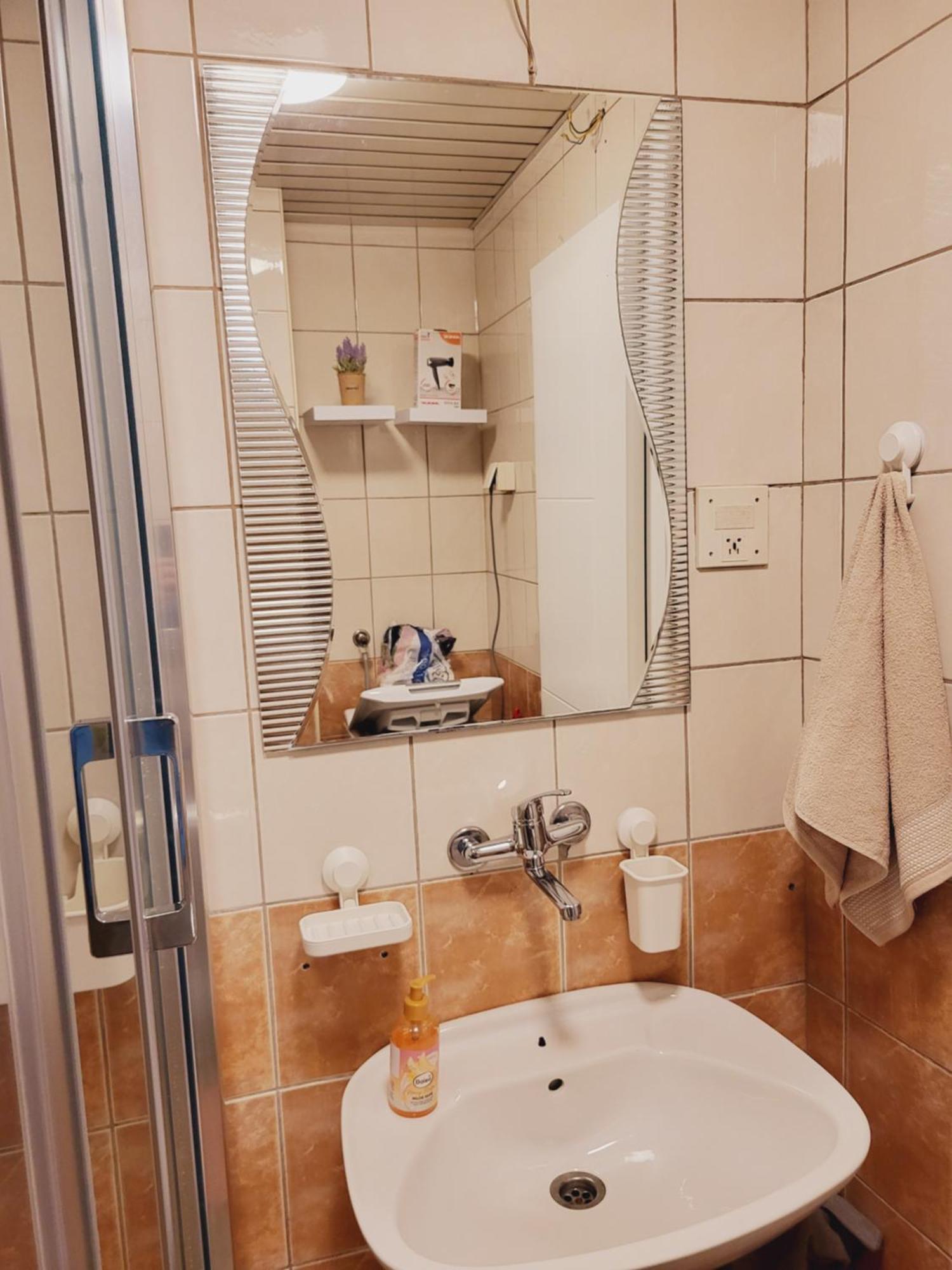 City Center White Apartment! Скоп'є Екстер'єр фото