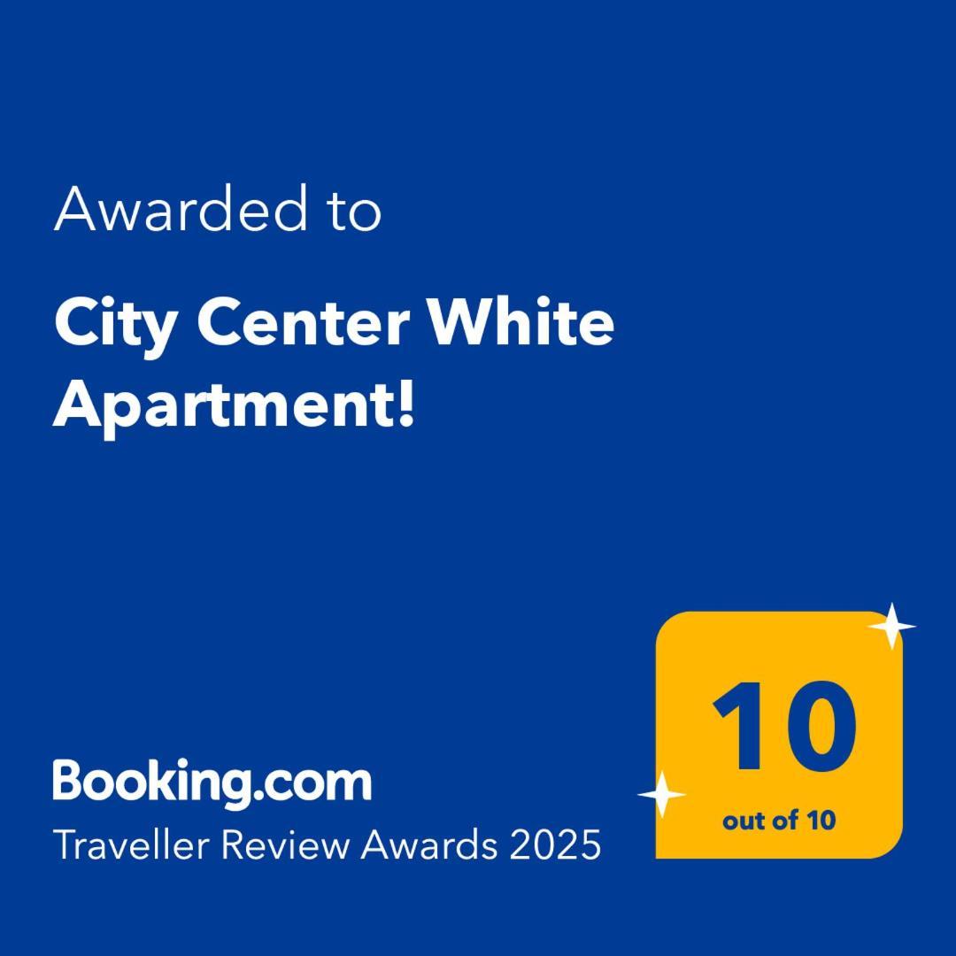 City Center White Apartment! Скоп'є Екстер'єр фото